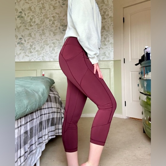 Lululemon Athletica Maroon Leggings - Picture 4 of 6